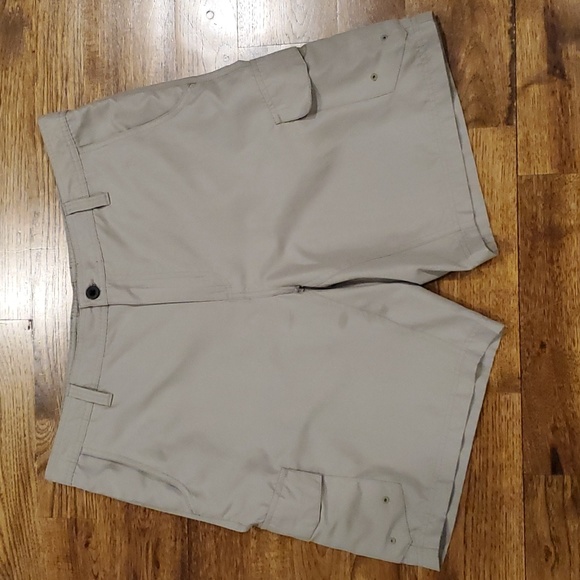 Mens Magellan light army green cargo shorts size 36 - Picture 2 of 6